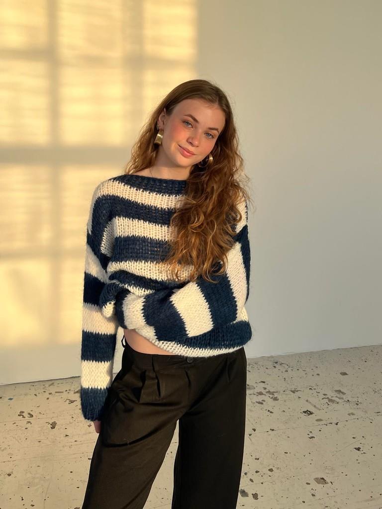 Anna Olympia Knit - NavyStriktrøjerinjainja